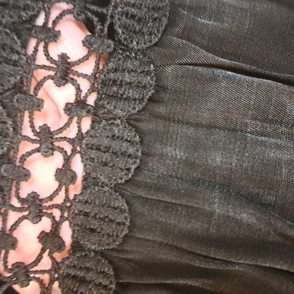 NWT CELLABIE Elegant Black Sleeveless Dress - Picture 4 of 4